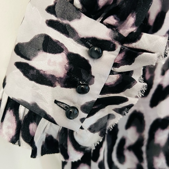 MILLY Silk Long Sleeve Ruffle Mini Dress in Leopard Print Size 4 - Picture 3 of 12